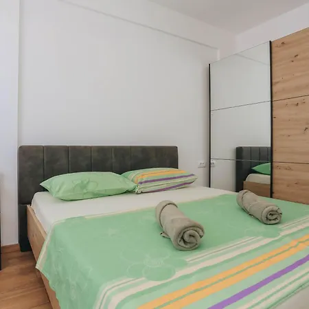 Apartment Toplish 27