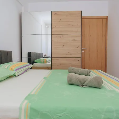 Apartment Toplish 27 Budva